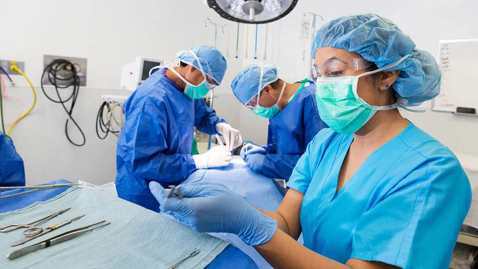 “Precision in Progress: Unveiling the Cutting-Edge World of Surgical Technology