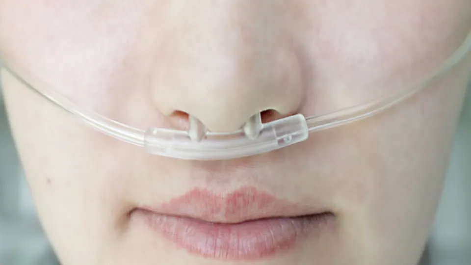 Oxygen is delivered to a COPD patient. Oxygen is delivered to a COPD patient.