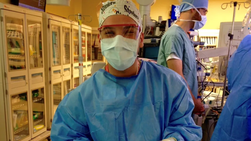 Mario Mercado assisting in OR title