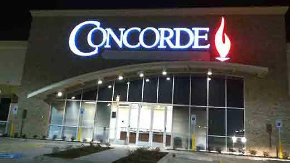 TXGRP_NightImage_0 Concorde's Grand Prairie campus.