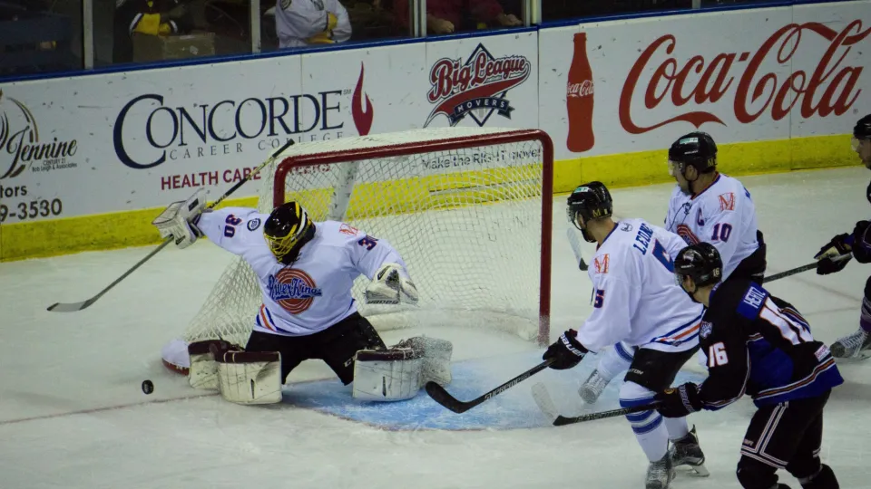 Z11.5.16 RiverKings_Ananea-8 copy massage therapy