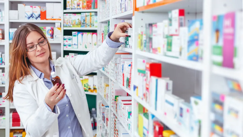 pharmacy technicians pharmacy technicians