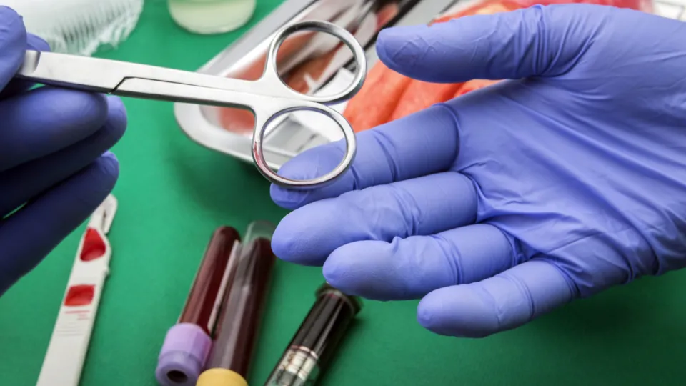 surgical technologists