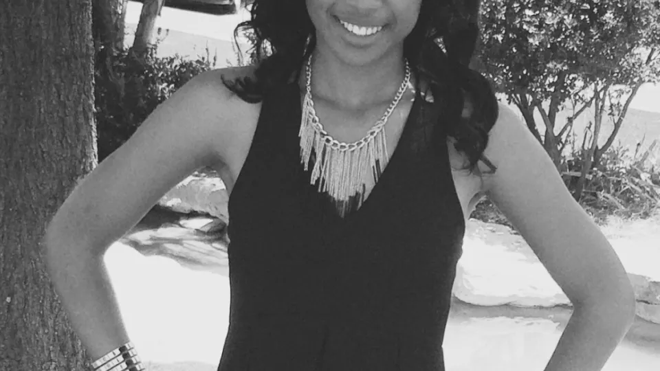 trenisha dental assistant